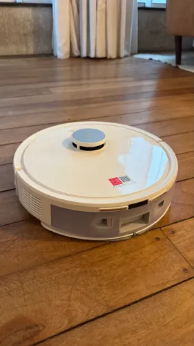 Robô aspirador - Roborock Q7 Max com Base de Autoesvaziamento