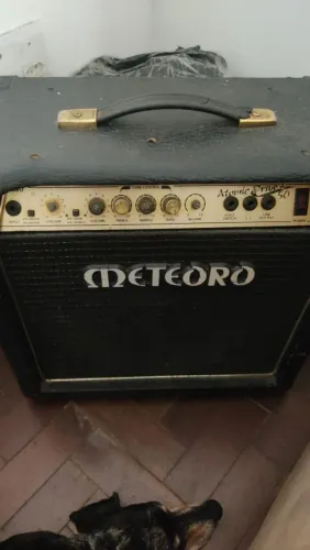 Amplificador de guitarra Atômico drive 50