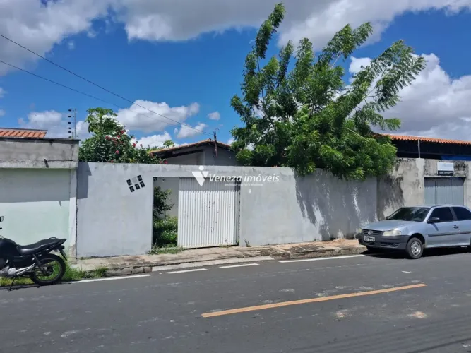 CASA RESIDENCIAL PARA VENDA NIVO HORIZONTE.