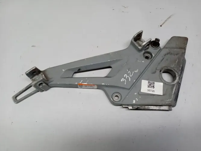 Suporte Pedaleira Esquerda Honda Twister 250 2007