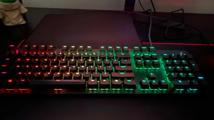 Combo Teclado Logitech + Mouse Pad Hyperx + Controle PC USB