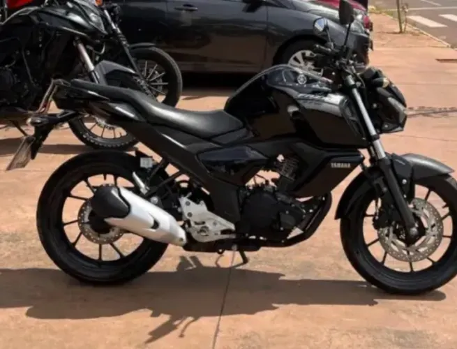 YAMAHA FZ15 