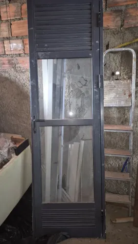 Porta de Alumínio com Vidro ? 67 cm × 2,17 m ? Cinza Escuro