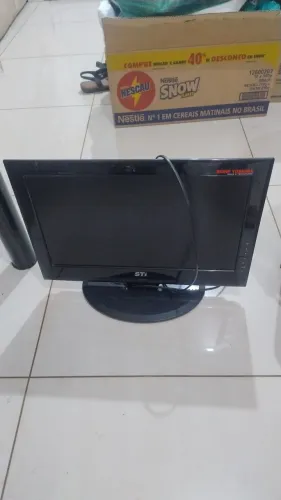Monitor semp Toshiba VGA com uma listra, sem cabo