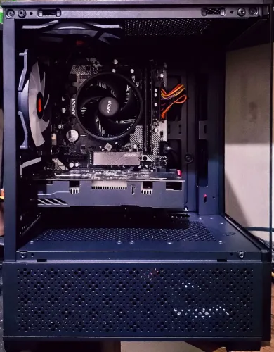 PC GAMER