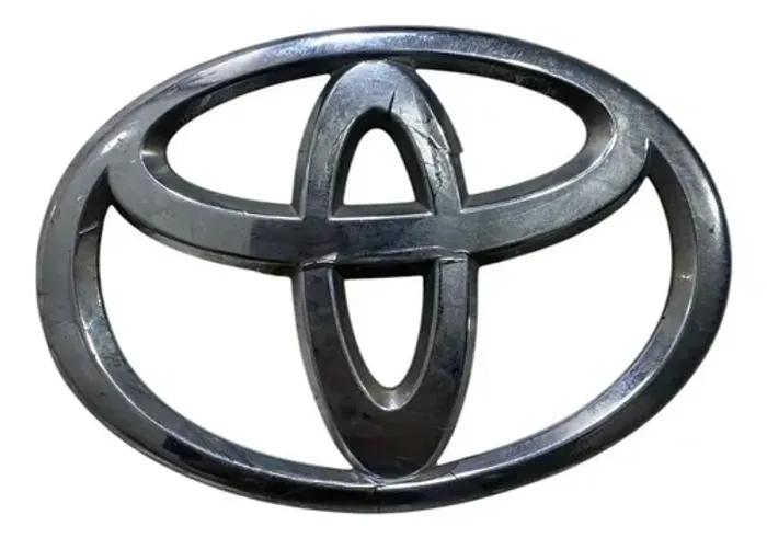 Emblema Grade Dianteira Corolla/etios C/detalhe *0 Cinza