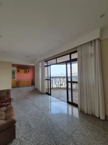 Apartamento de 105 metos, 3 quartos , 1 súite , excelente localização no Santo Antonio