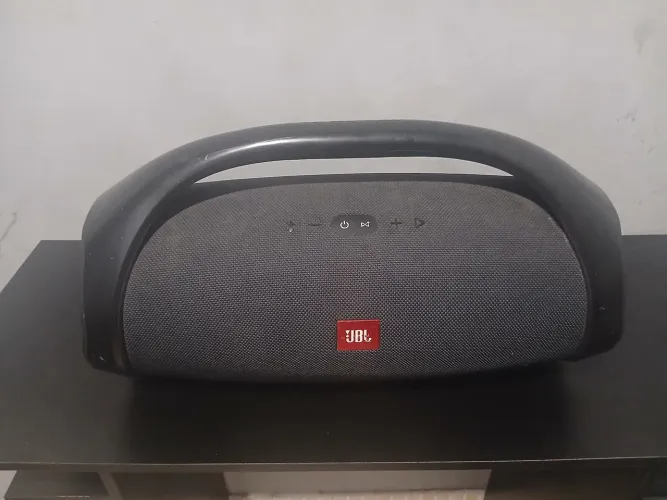 jbl boombox 1