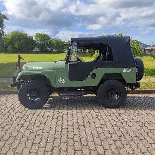 Willys Overland Jeep 2.6 12V Gasolina 2P 1970