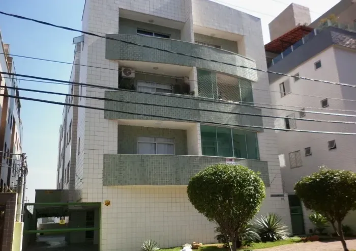 Imóvel para aluguel tem 85 metros quadrados com 2 quartos em Buritis - Belo Horizonte - MG