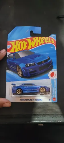 Hot wheels skyline r34
