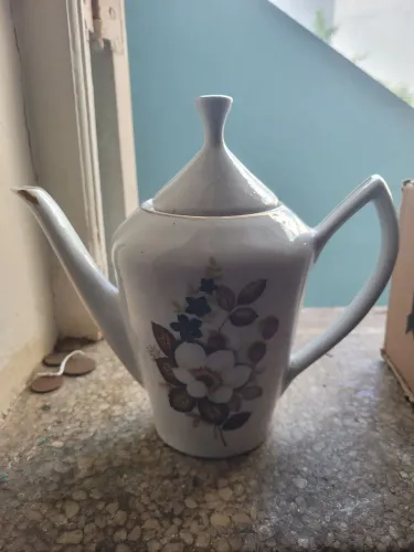 Porcelana  Pozzani para Café