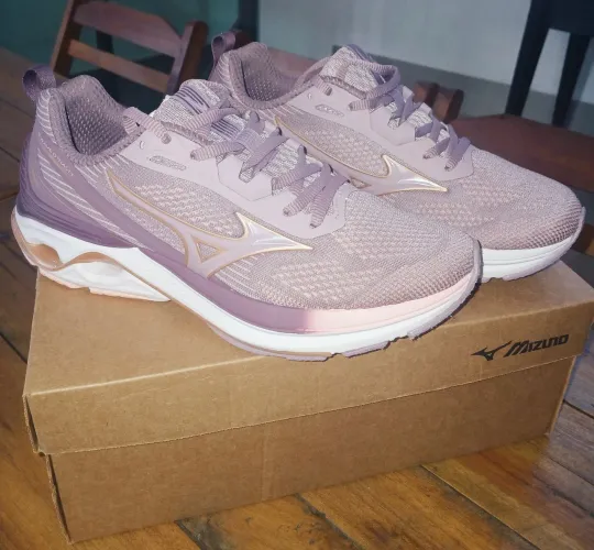 Tênis mizuno dynasty 7 novo