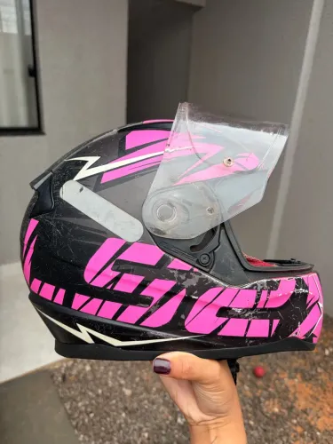 Capacete usado LS2