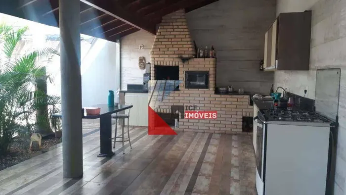 Casa com 4 dormitórios à venda, 300 m² por R$ 1.150.000,00 - Jardim Terramérica I - Americ