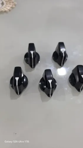 Kit 5 Knobs novos