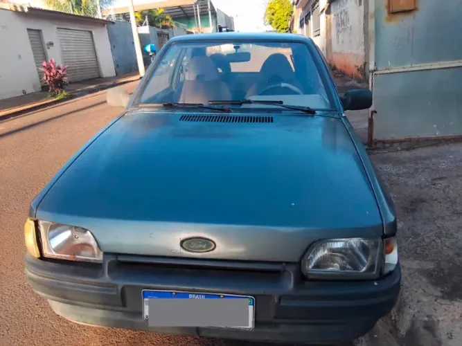 Ford Escort GL 1.6i / 1.6 (álcool) 1988