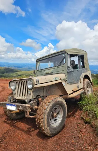 Willys Overland Jeep 2.6 12V Gasolina 2P 2026