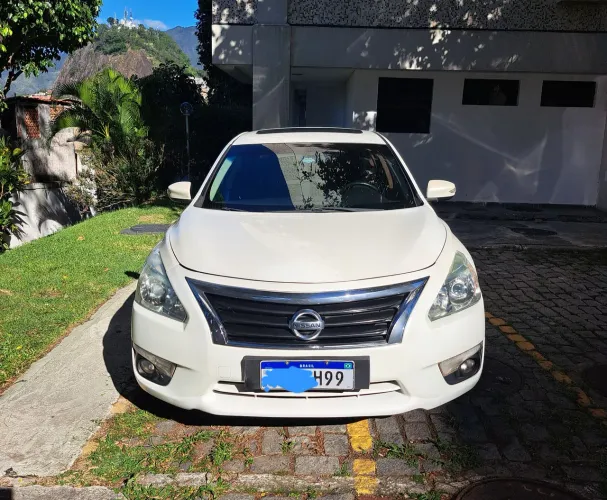 Nissan Altima SL 2.5 16V 4P Aut. 2014
