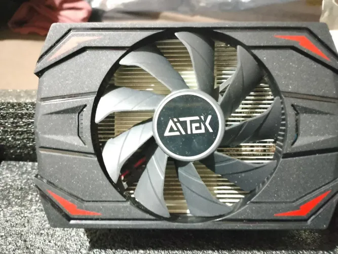Placa de vídeo AMD RADEON RX550 4GB