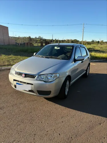 Fiat Palio Celebration 1.0 Fire Flex 8V 4P 2014
