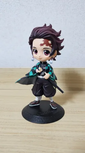 Figure Demon Slayer (Kimetsu no Yaiba) - USADOS sem caixa