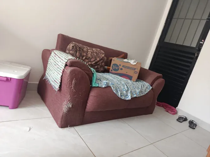 Sofá 2 lugares