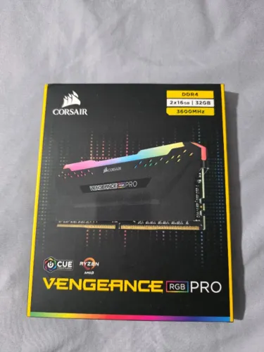Corsair Vengeance 32GB (2x16) 3600mhz DDR4 CL18