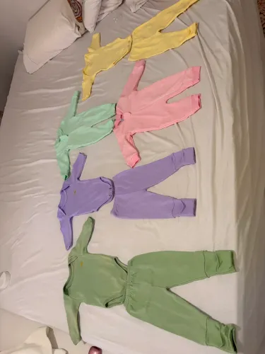 Roupas P nunca usada 