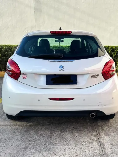 Peugeot 208 Griffe 1.6 Flex 16V 5P Mec. 2015