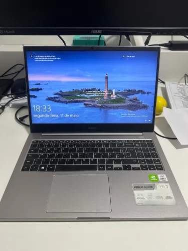 Notebook Samsung i7 16gb ram, 500gb de ssd e placa de vídeo 