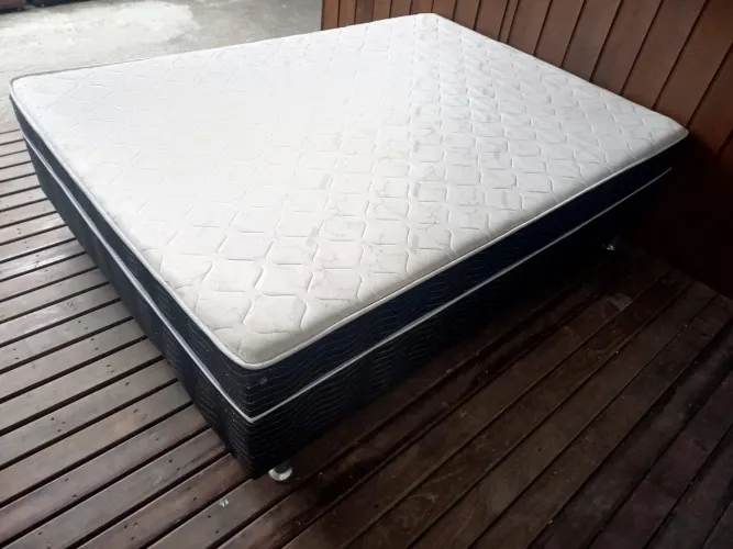 Cama Box de casal