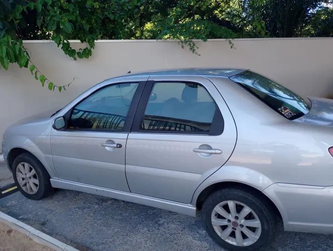 Fiat Siena EL 1.0 MPI Fire Flex 8V 4P 2010