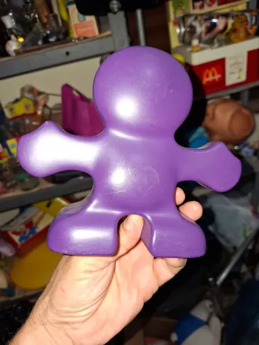 Mini boneco promocional mattel 2010