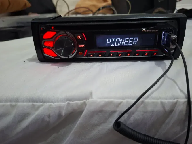 Radio Pioneer