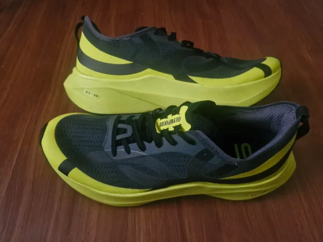 Tênis Corre 5 chumbo/amarelo - olympikus original