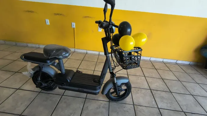 Scooter moto elétrica Reno