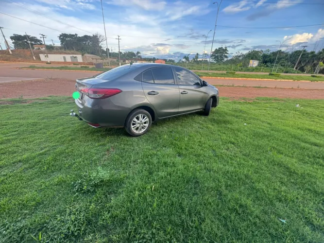 Toyota Yaris XL Sedan 1.5 Flex 16V 4P Aut. 2019