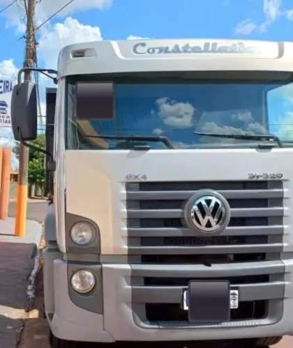VW 31320 traçado caçamba 2012