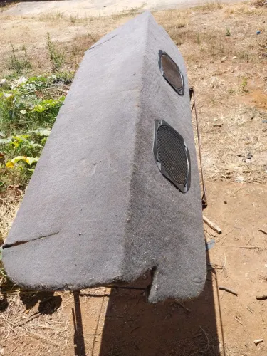 Console de som para kombi com alto falantes
