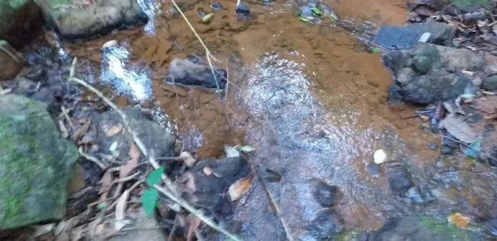 Terreno em Nanuque-MG, 27.900, 3 casas, piscinas natural, troco, aceito propostas, parcelo