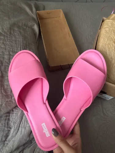 Melissa Miranda sl chinelo