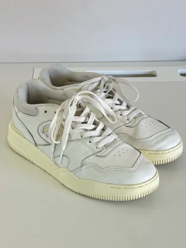 Tênis Lacoste em Couro Branco 39