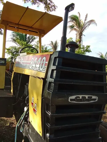 TRATOR CBT 8440 MWM 229 4x2