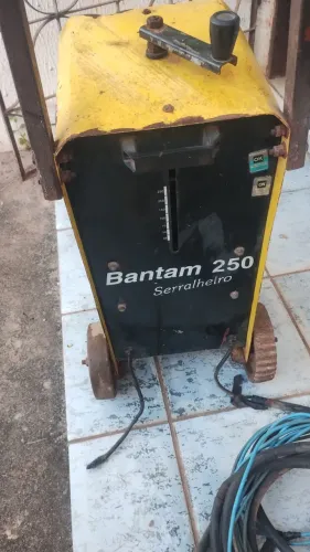 Máquina de solda
