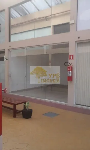 Sala Comercial de Alto Padrão em Condomínio Exclusivo em Cotia-SP 44m², 1 Sala, 1 Banheiro
