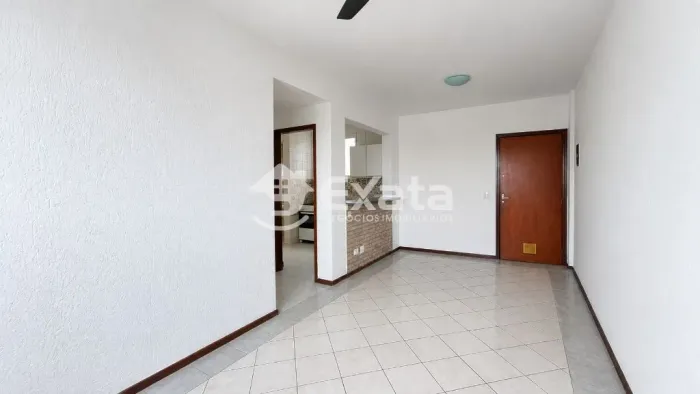 Apartamento para Alugar com 3 Quartos no Parque Campolim