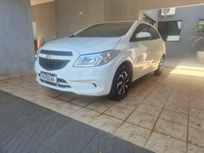 Chevrolet Onix Hatch LS 1.0 8V Flex Power Mec. 4P 2016
