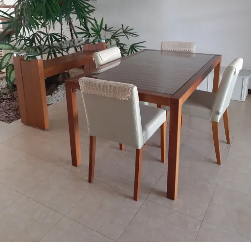 Conjunto sala de jantar da marca Tok&Stok