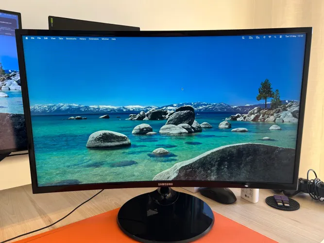 Vendo Monitor Samsung 27 FHD